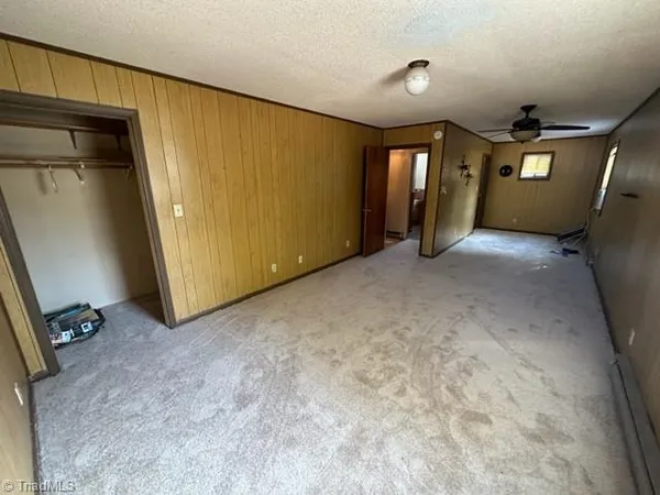 $1,500 | 1704 Pichard Street, Greensboro, NC 27401