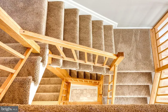 $2,800 | 7327 Eden Brook Drive, Unit E30, Columbia, MD 21046