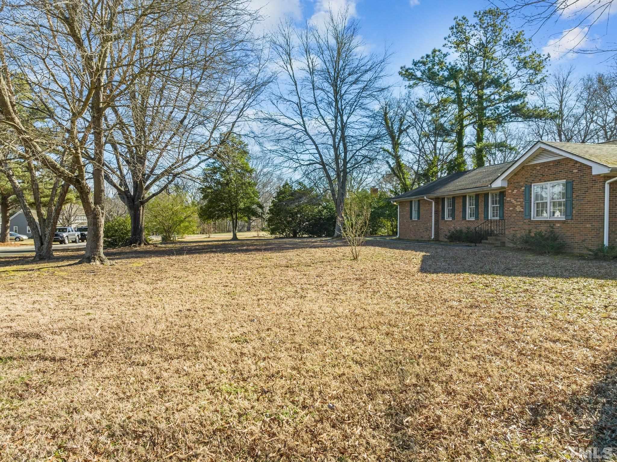109 West Quail Ridge Road Oxford, NC 27565 - Photo 4 of 30 Gallery Image 4