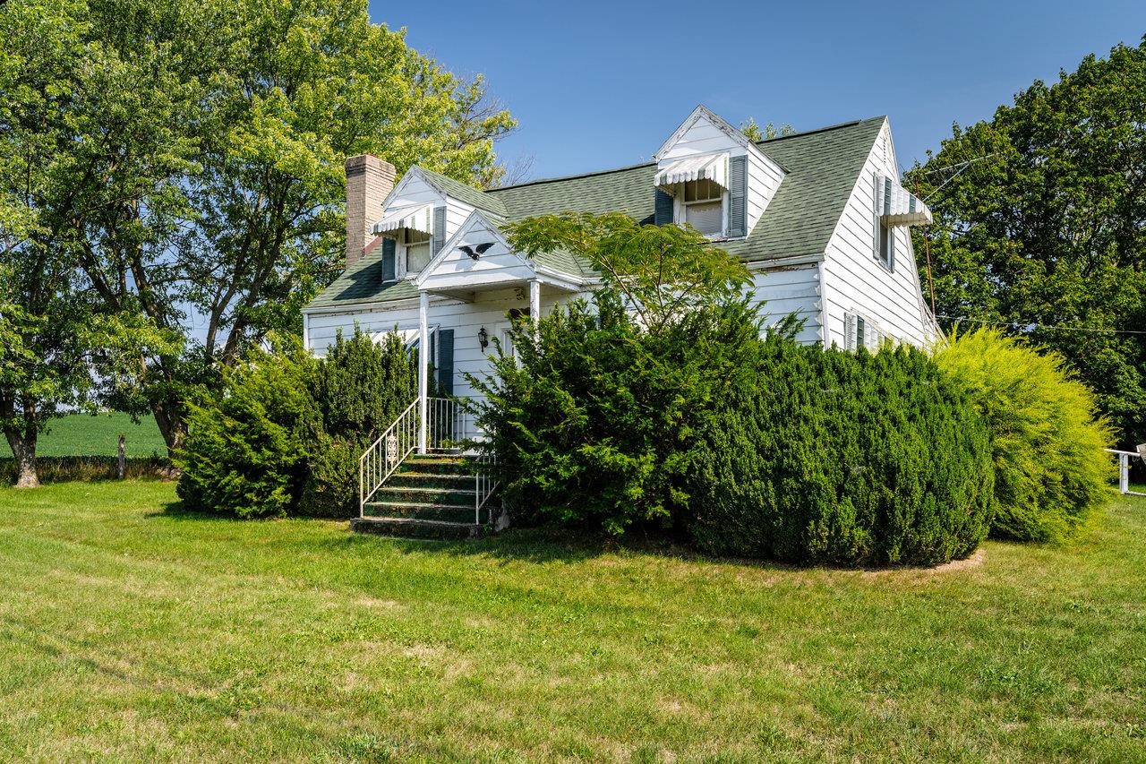 7049 Cross Keys Road Mount Crawford, VA 22841 - Photo 38 of 49 a front view of a house with a yard