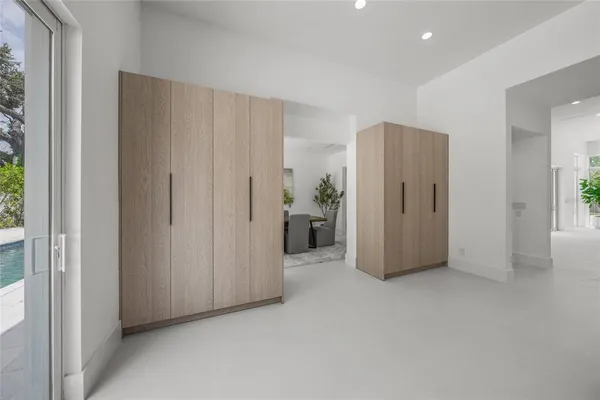 $2,050,000 | 3500 Bay Shore Road, Sarasota, FL 34234