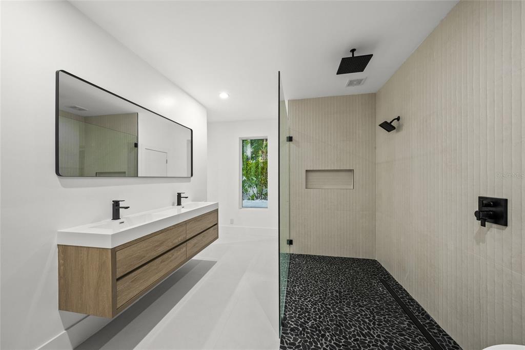 3500 Bay Shore Road Sarasota, FL 34234 - Photo 46 of 73