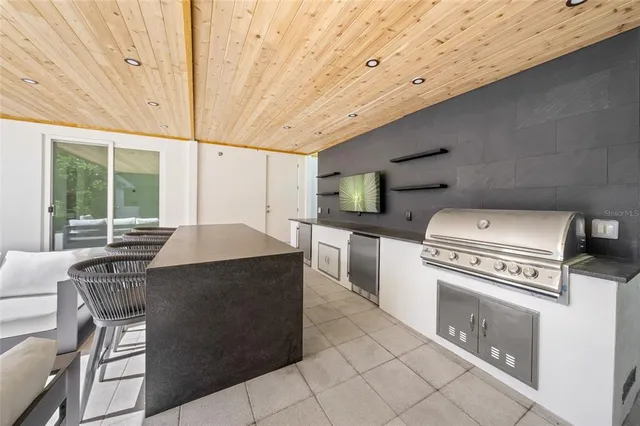 $2,275,000 | 3500 Bay Shore Road, Sarasota, FL 34234