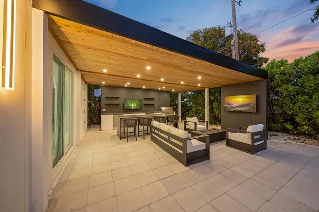 $2,275,000 | 3500 Bay Shore Road, Sarasota, FL 34234