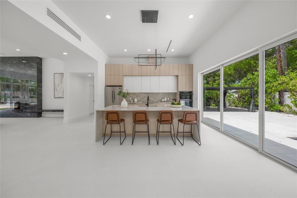 3500 Bay Shore Road Sarasota, FL 34234 - Photo 6 of 73