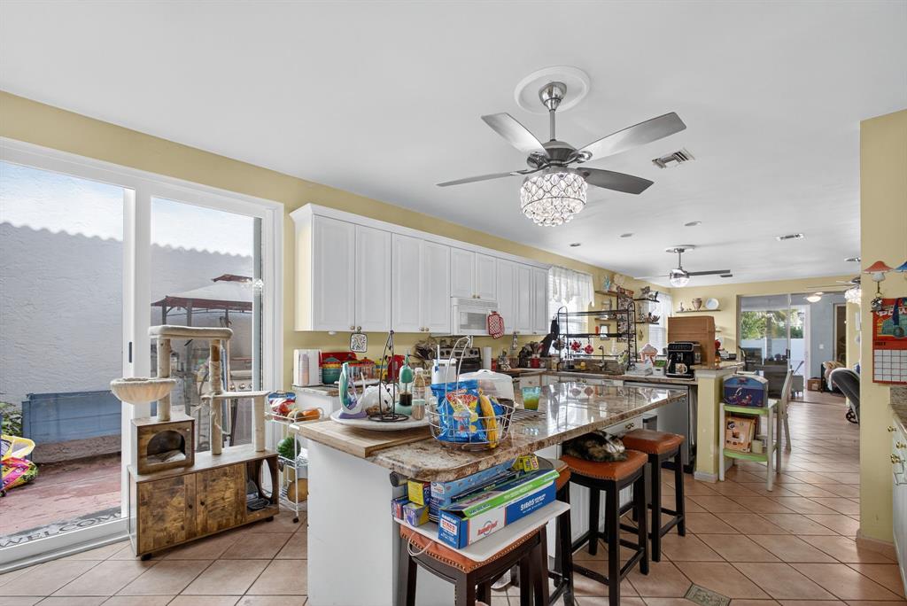 2119 Chagall Circle West Palm Beach, FL 33409 - Photo 15 of 63