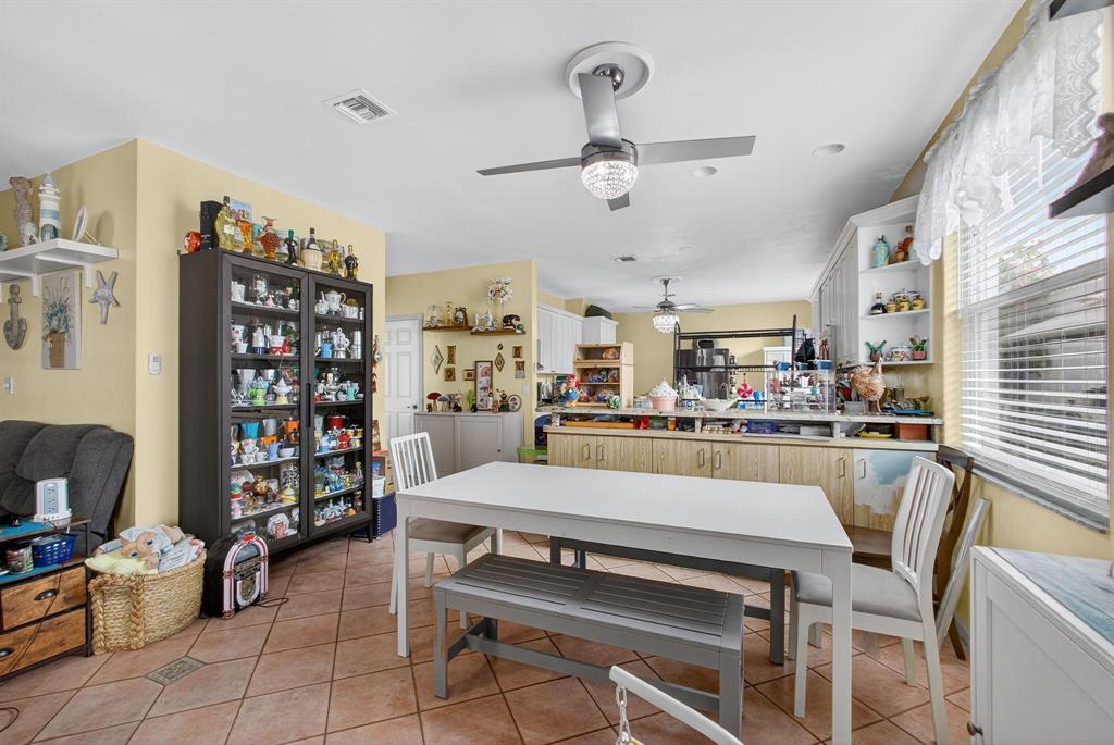 2119 Chagall Circle West Palm Beach, FL 33409 - Photo 24 of 63