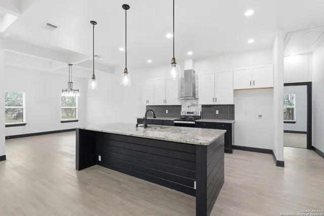 $2,950 | 128 Hidden Ranch Court, Floresville, TX 78114