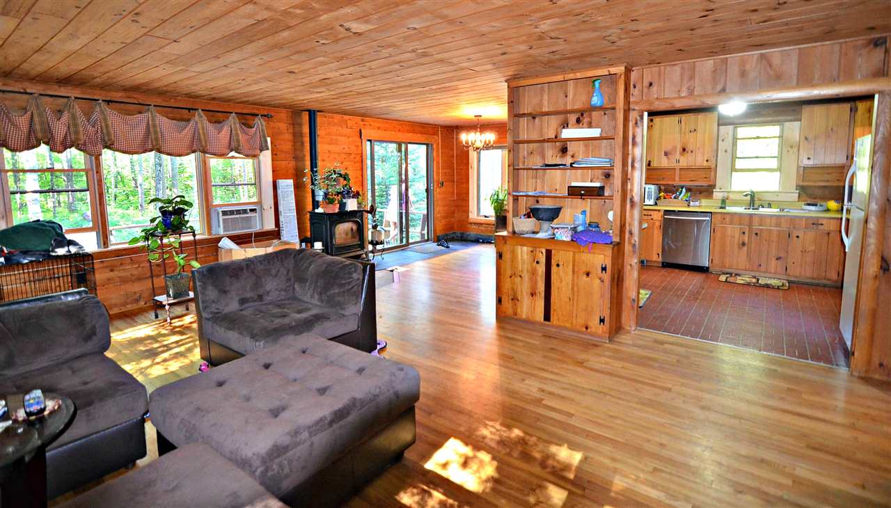 3627 Main Street Springfield, NH 03284 - Photo 5 of 8