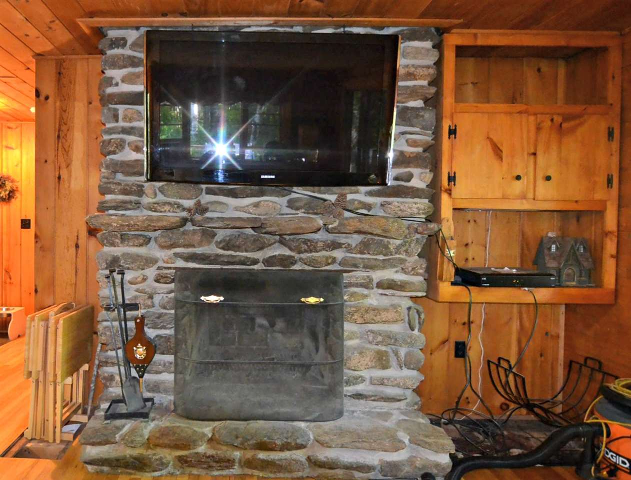 3627 Main Street Springfield, NH 03284 - Photo 6 of 8