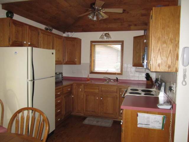 1483 Sunrise Camp Road Minocqua, WI 54548 - Photo 7 of 11 Gallery Image 7