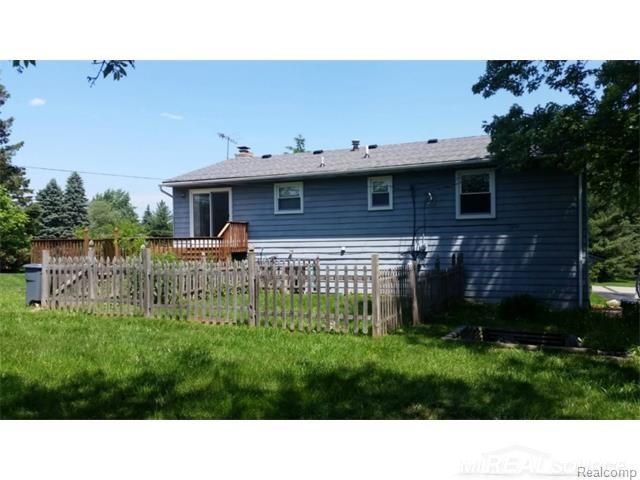 2551 Roseview Drive Rochester Hills, MI 48306 - Photo 12 of 39