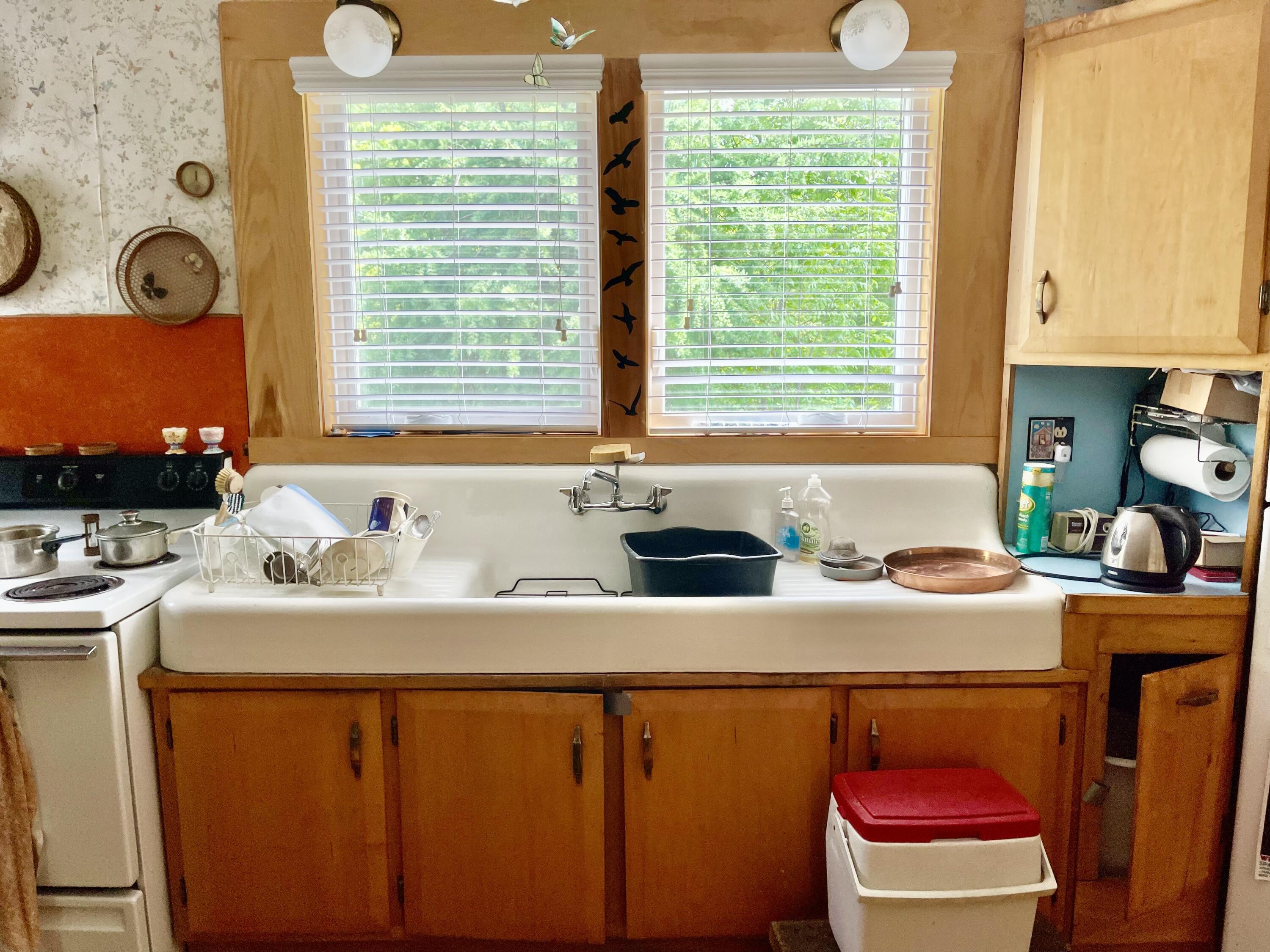 25 Day Road Garland, ME 04939 - Photo 44 of 92 Original apron sink