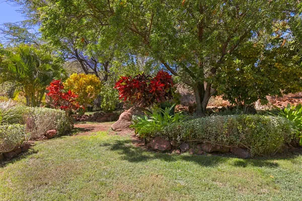 $1,200,000 | 115 Ulua Road, Kaunakakai, HI 96748