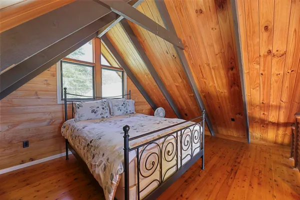 $1,200,000 | 115 Ulua Road, Kaunakakai, HI 96748