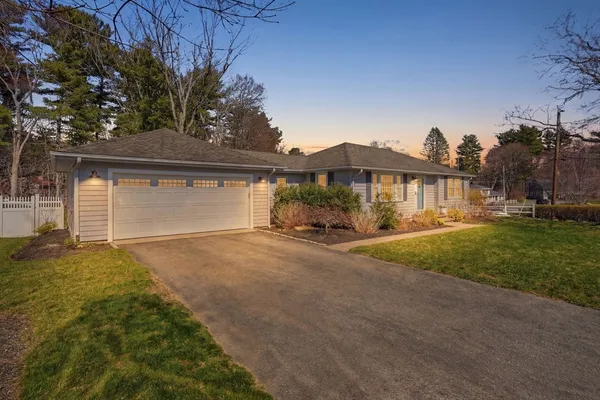 $715,000 | 131 Carpenter Road, Walpole, MA 02081