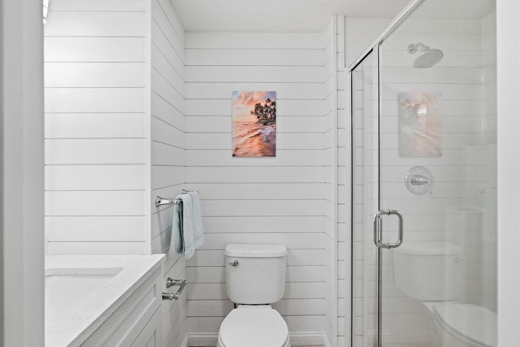 131 Carpenter Road Walpole, MA 02081 - Photo 9 of 26