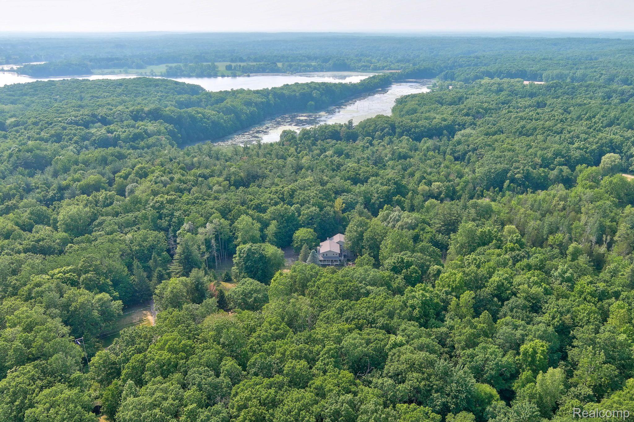 2478 Long Lake Road Lapeer, MI 48446 - Photo 77 of 85 Gallery Image 77