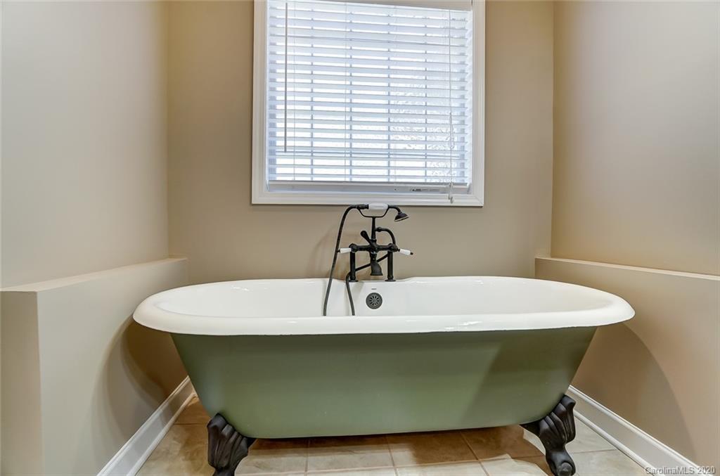 5600 Riverfront Road Lake Wylie, SC 29710 - Photo 22 of 48 Gallery Image 22