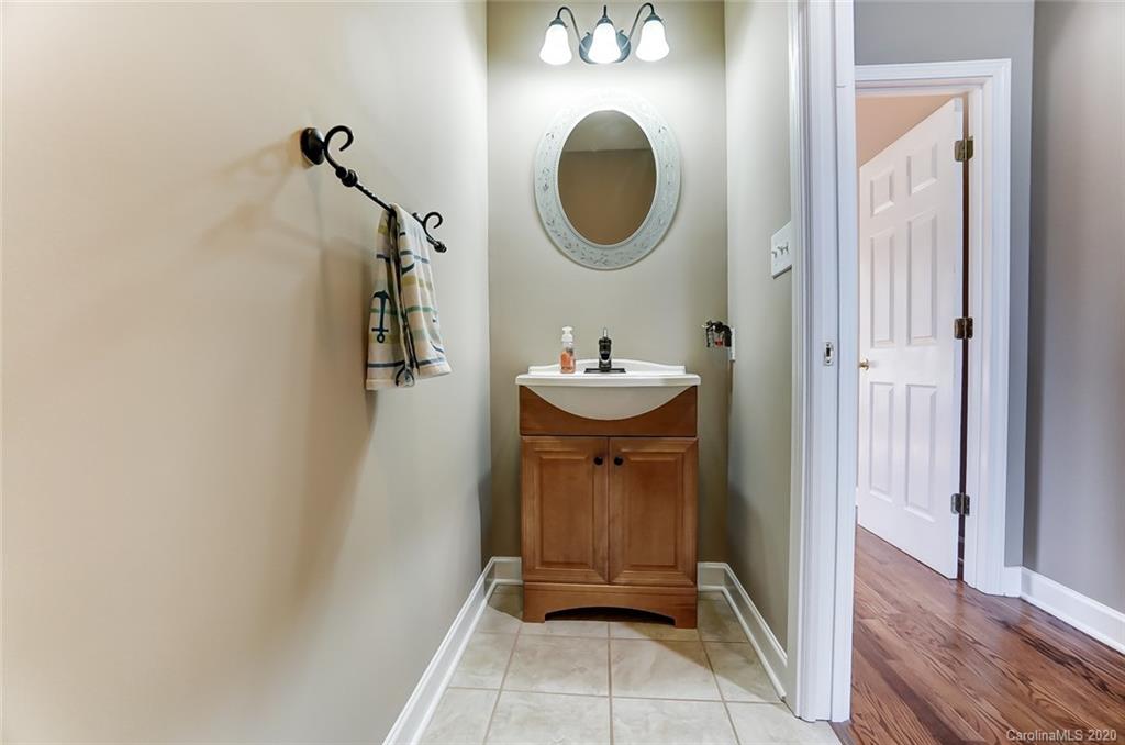 5600 Riverfront Road Lake Wylie, SC 29710 - Photo 25 of 48 Gallery Image 25