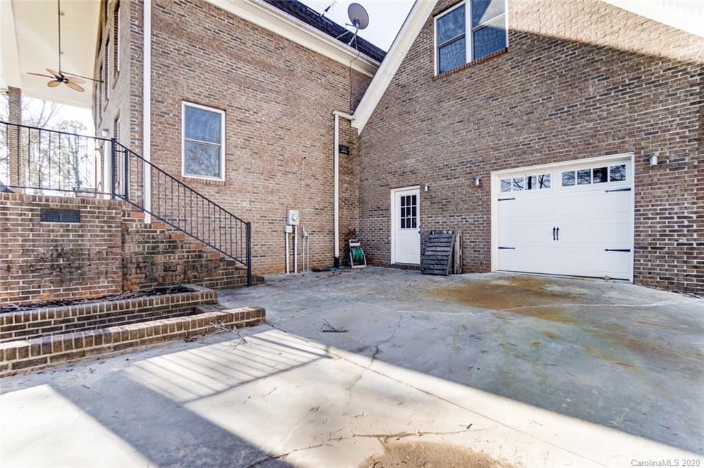 5600 Riverfront Road Lake Wylie, SC 29710 - Photo 45 of 48 Gallery Image 45