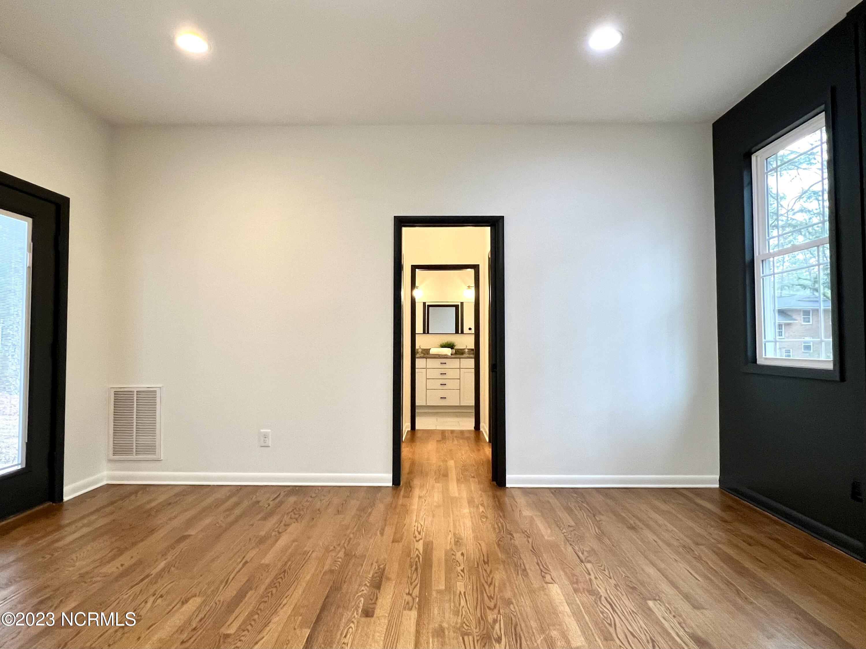 525 Highland Road Southern Pines, NC 28387 - Photo 27 of 51 Master Bedroom