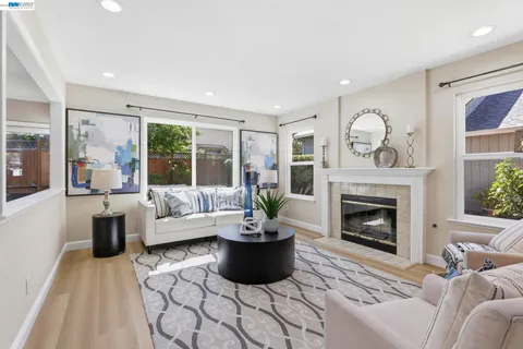 $1,350,000 | 3711 Kamp Drive, Pleasanton, CA 94588