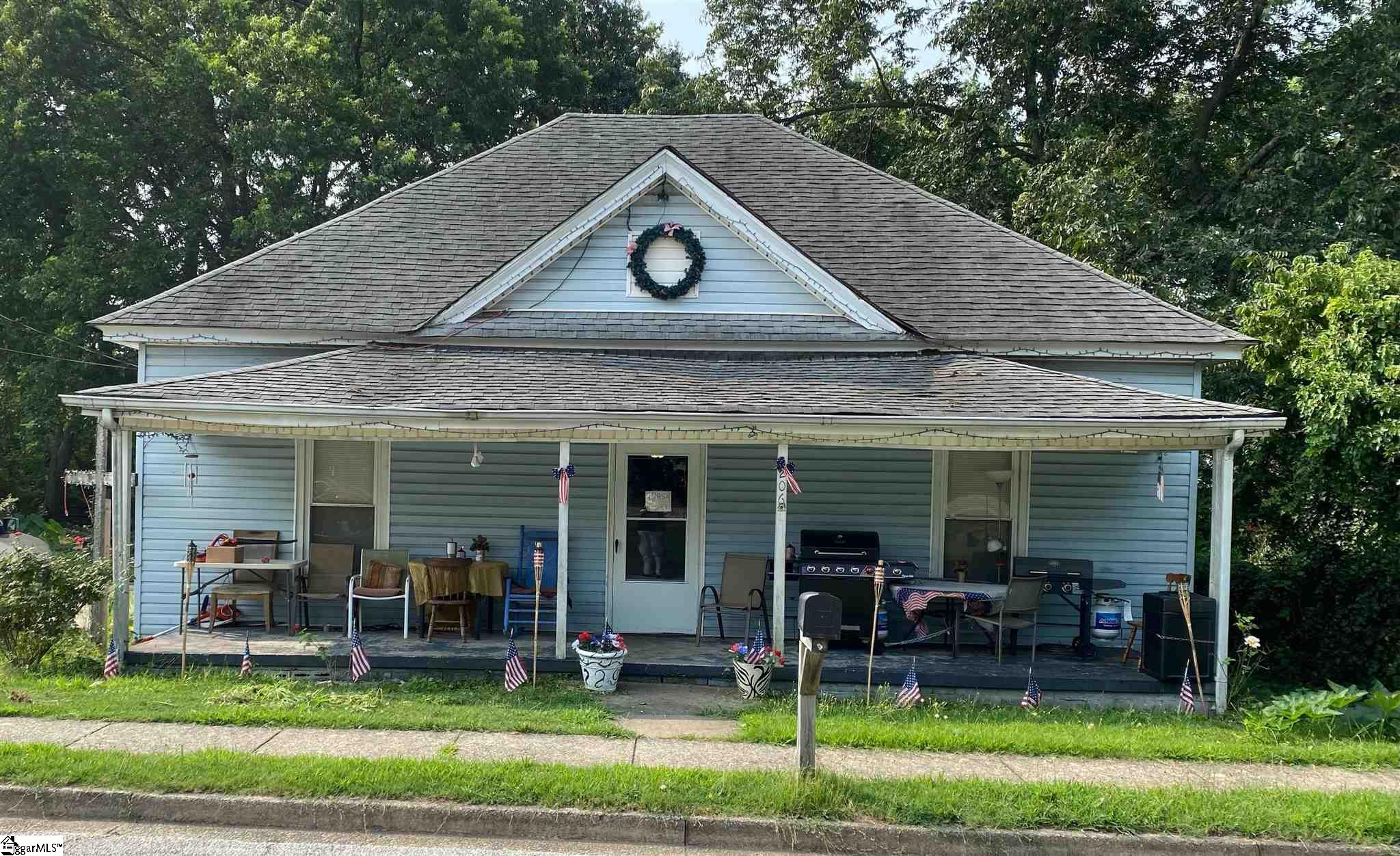 206 Moore Street Greer, SC 29651 - Photo 1 of 13