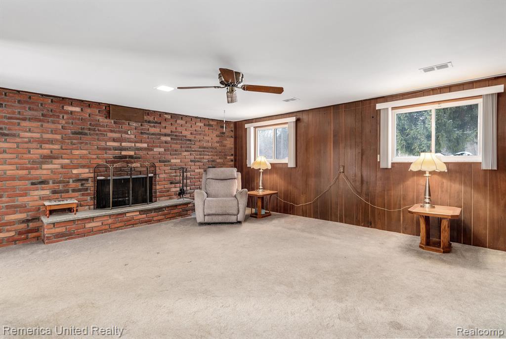 5731 Flemings Lake Road Clarkston, MI 48348 - Photo 17 of 54 Gallery Image 17