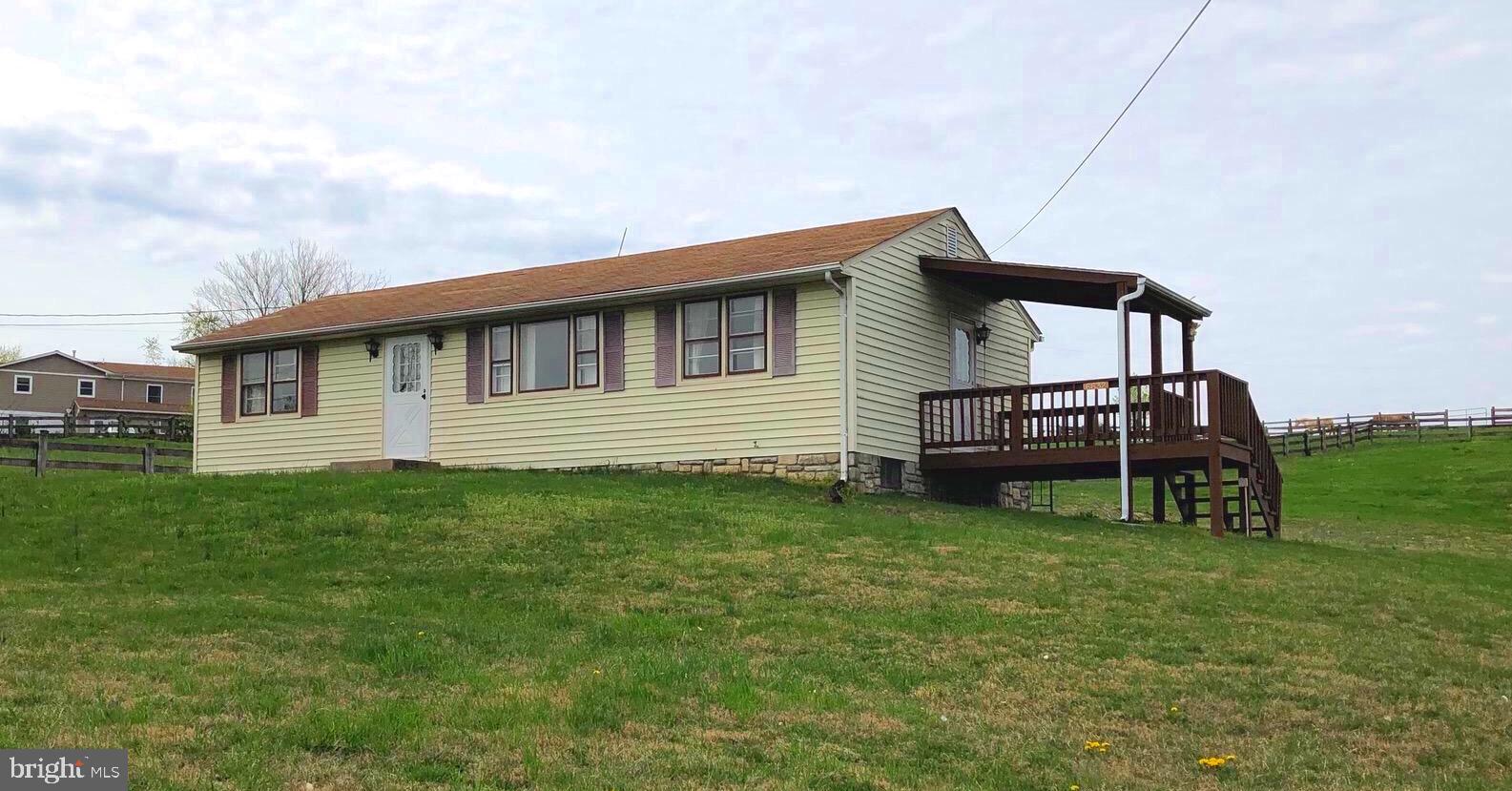 6632 Runkles Road Mount Airy, MD 21771 - Photo 5 of 20 Gallery Image 5