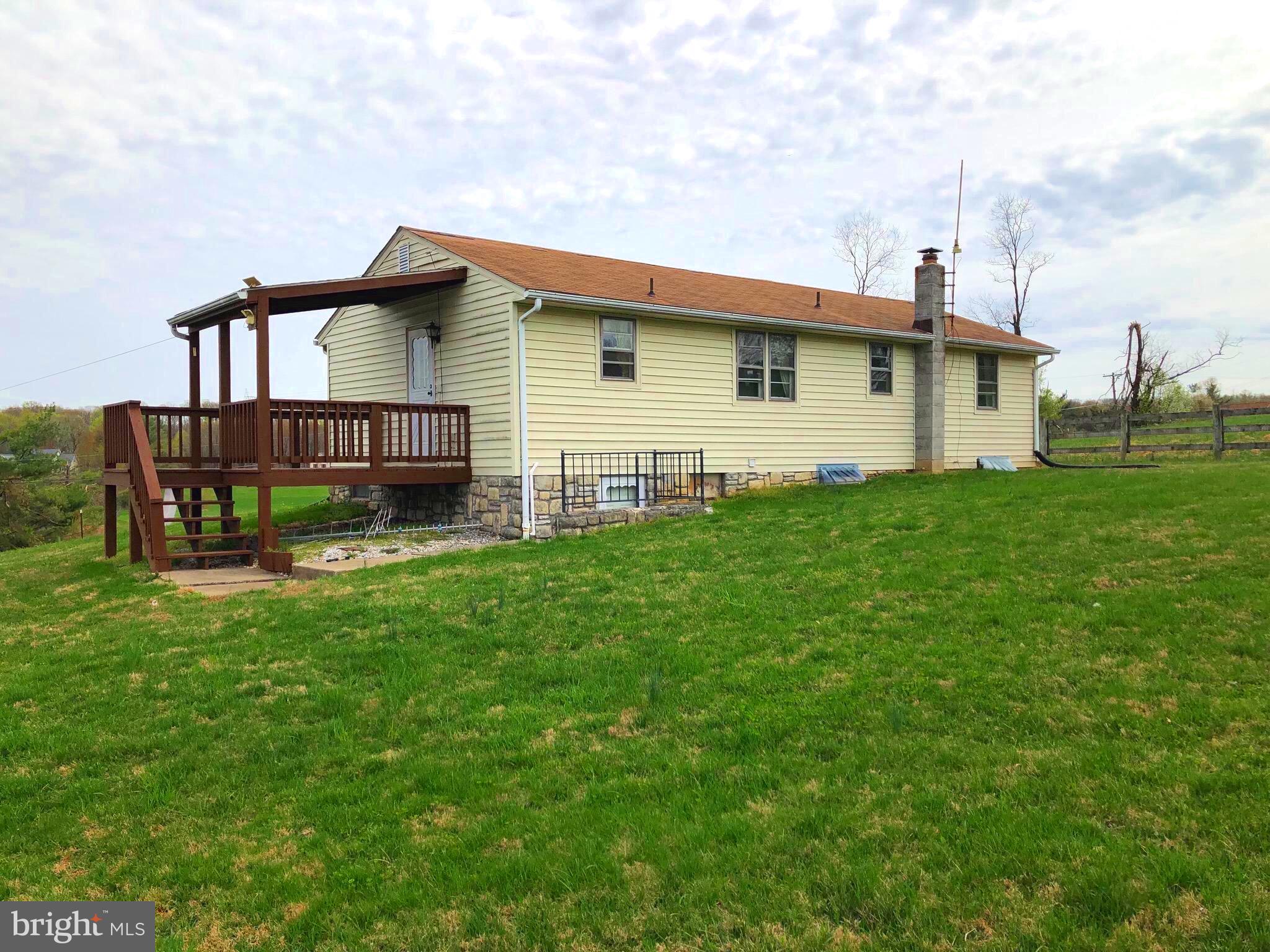 6632 Runkles Road Mount Airy, MD 21771 - Photo 6 of 20 Gallery Image 6