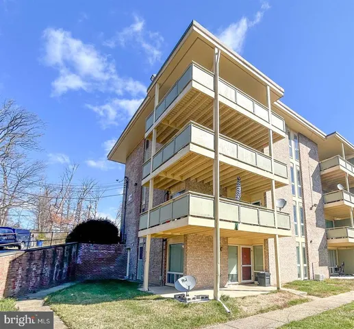 $85,700 | 7109 Donnell Place, Unit A8, District Heights, MD 20747