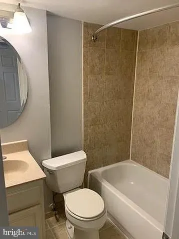 $85,700 | 7109 Donnell Place, Unit A8, District Heights, MD 20747