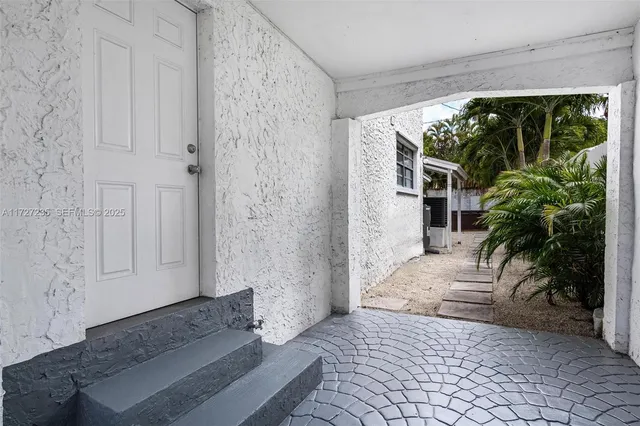 $7,500 | 1428 Southwest 11th Terrace, Miami, FL 33135