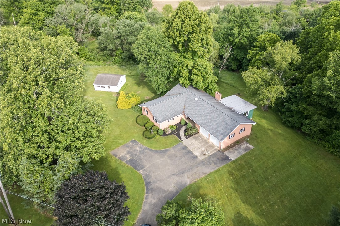 11063 Diagonal Road Mantua, OH 44255 - Photo 36 of 40 Gallery Image 36