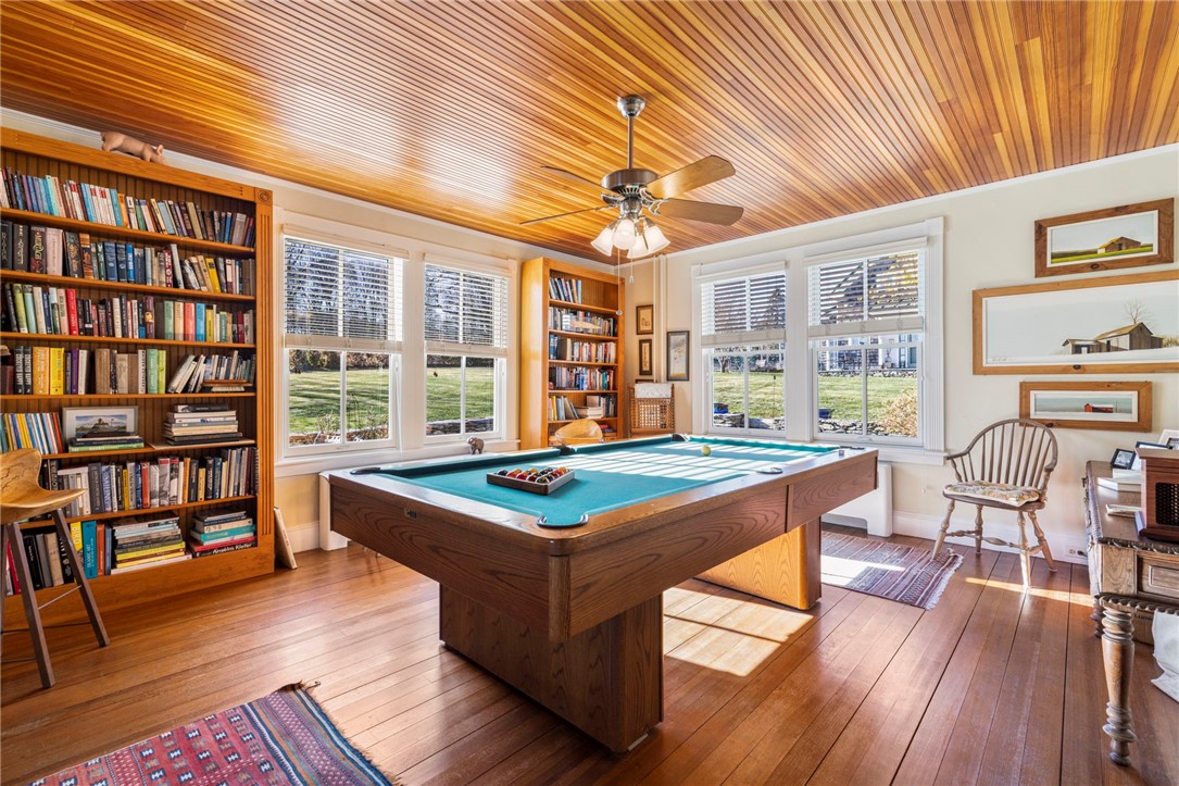 41 Walcott Avenue Jamestown, RI 02835 - Photo 23 of 50 Back inside, just off the living room and kitchen is a family room or study, it's 15'1" x 17'8", and could possibly become a first floor bedroom.