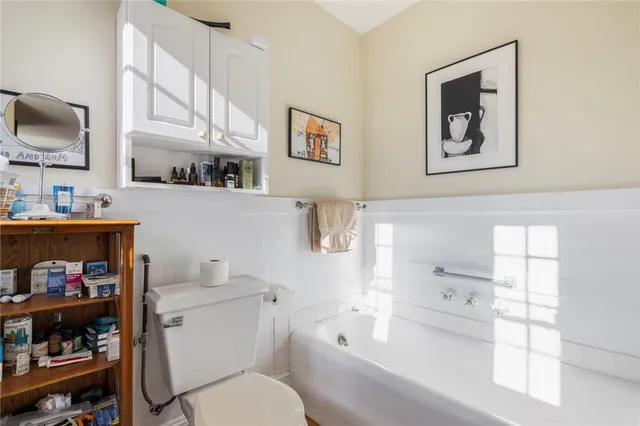 $7,795,000 | 41 Walcott Avenue, Jamestown, RI 02835