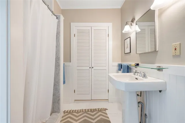 $7,795,000 | 41 Walcott Avenue, Jamestown, RI 02835