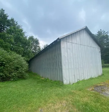 $425,000 | 558 Effort Neola Road, Brodheadsville, PA 18353