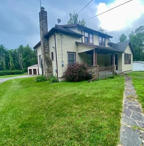 $435,000 | 558 Effort Neola Road, Brodheadsville, PA 18353