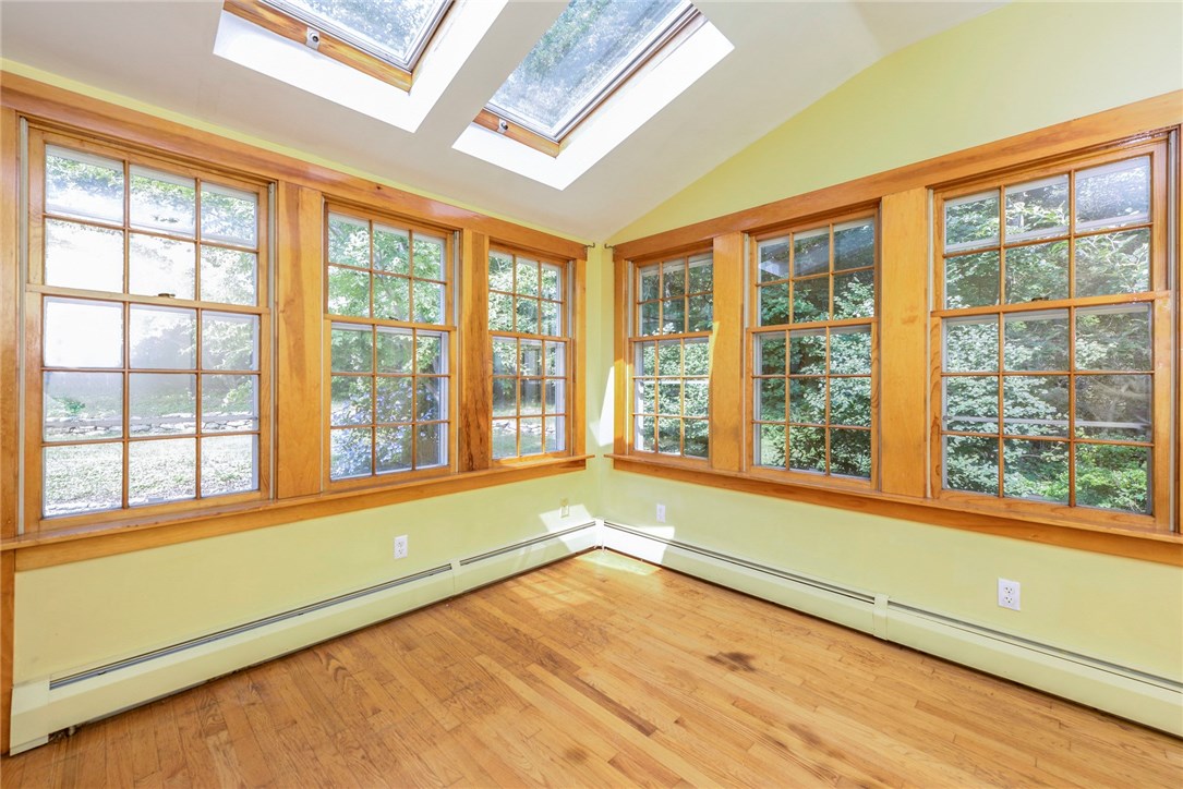 646 Stone Church Road Tiverton, RI 02878 - Photo 23 of 40