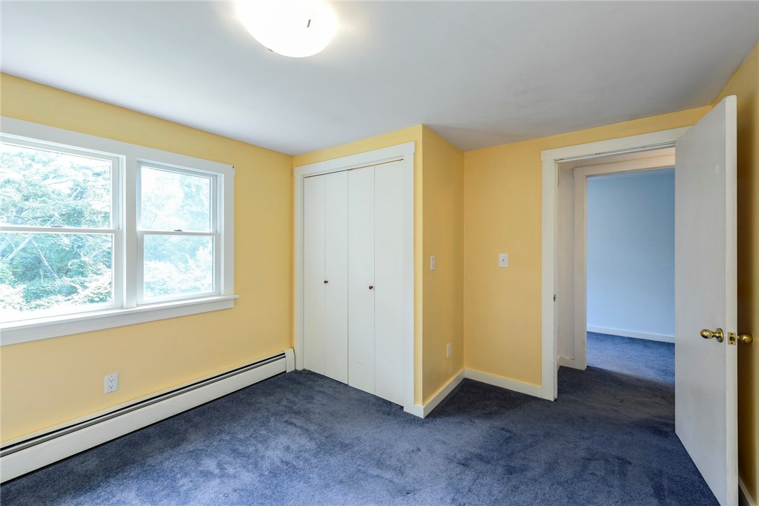 646 Stone Church Road Tiverton, RI 02878 - Photo 27 of 40