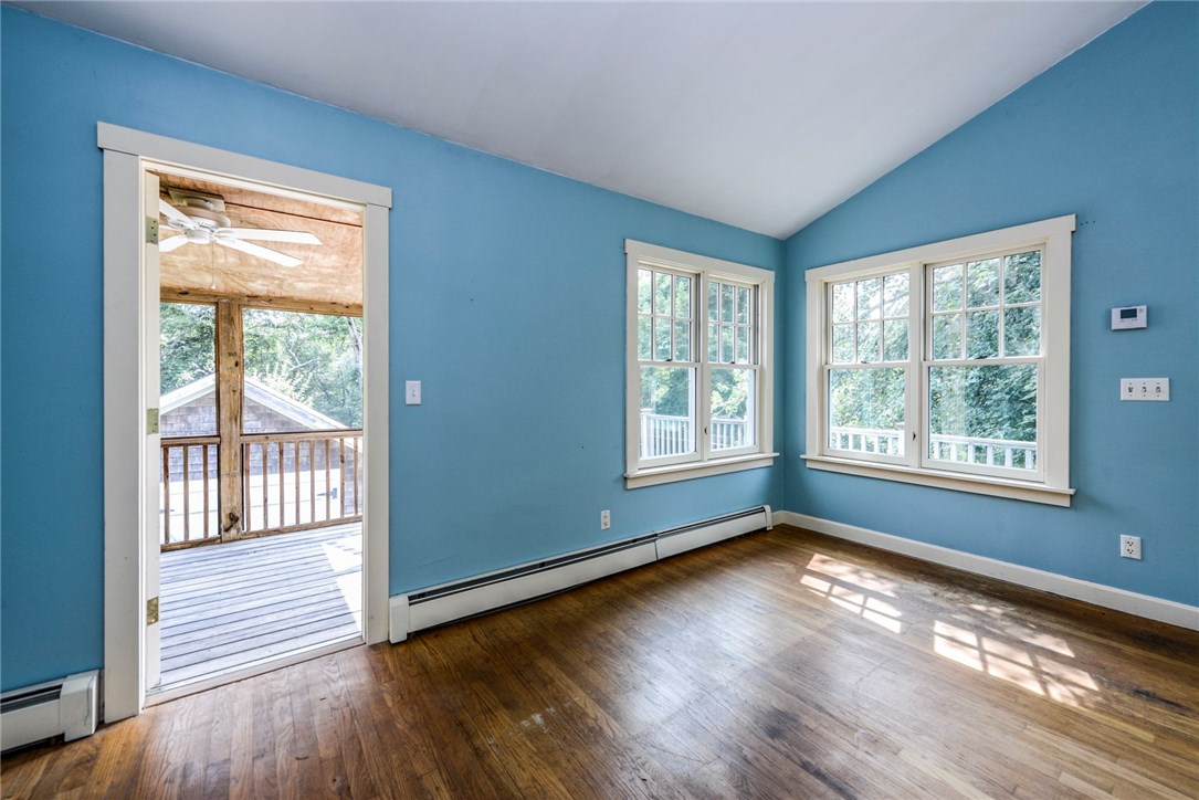 646 Stone Church Road Tiverton, RI 02878 - Photo 9 of 40