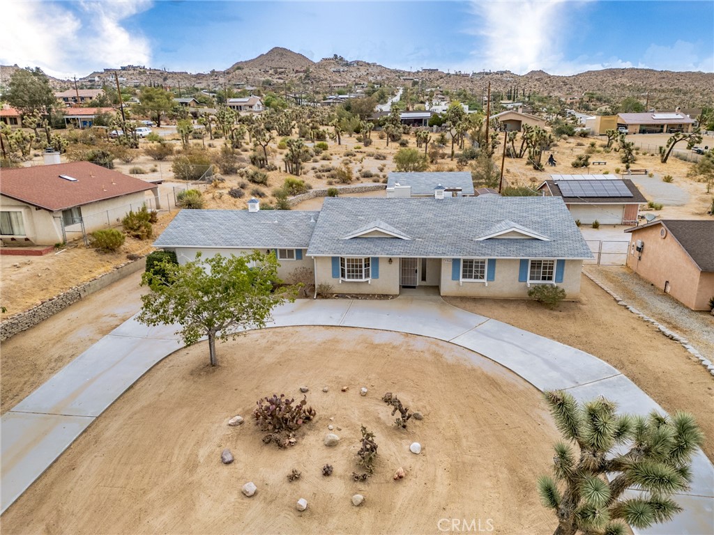57622 Sierra Way Yucca Valley, CA 92284 - Photo 51 of 55 an aerial view of a house