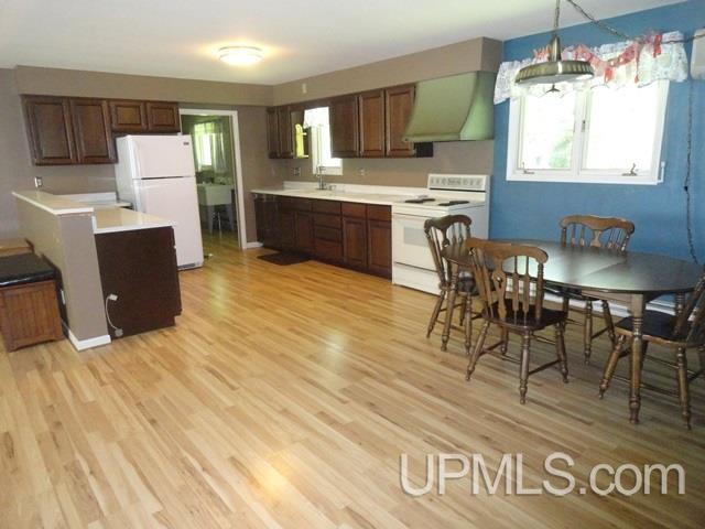 152 Sordahl Road Wakefield, MI 49968 - Photo 3 of 23 Gallery Image 3