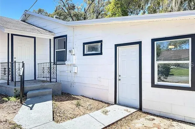 $1,995 | 218 West Magnolia Street, Clermont, FL 34711