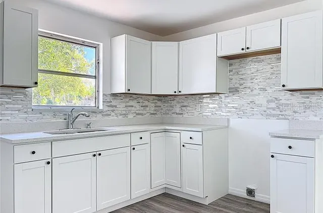 $1,995 | 218 West Magnolia Street, Clermont, FL 34711