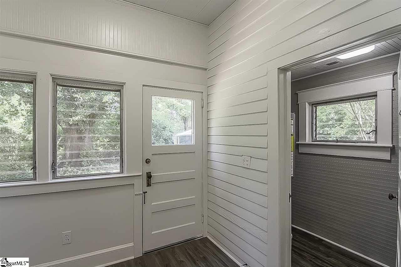 109 Perry Road Greenville, SC 29609 - Photo 14 of 31 Gallery Image 14
