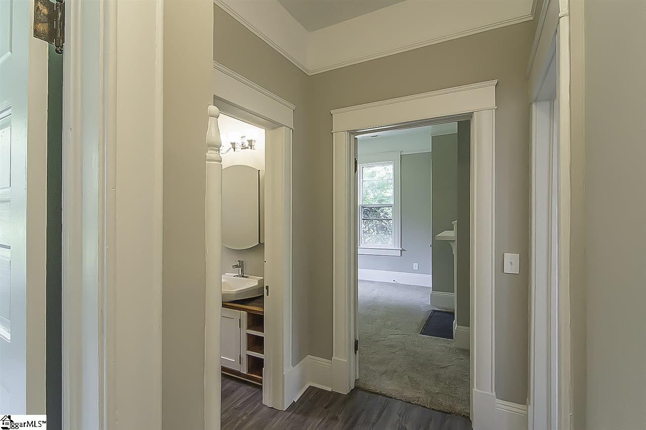 109 Perry Road Greenville, SC 29609 - Photo 23 of 31 Gallery Image 23