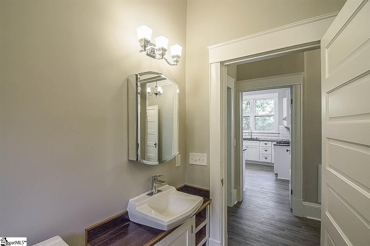 109 Perry Road Greenville, SC 29609 - Photo 24 of 31 Gallery Image 24